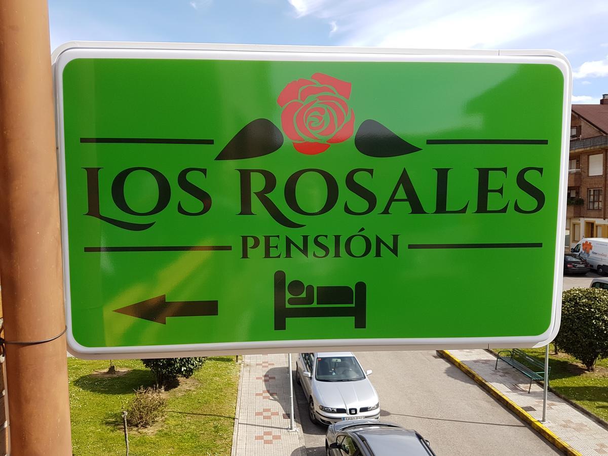 Los Rosales Saron Buitenkant foto